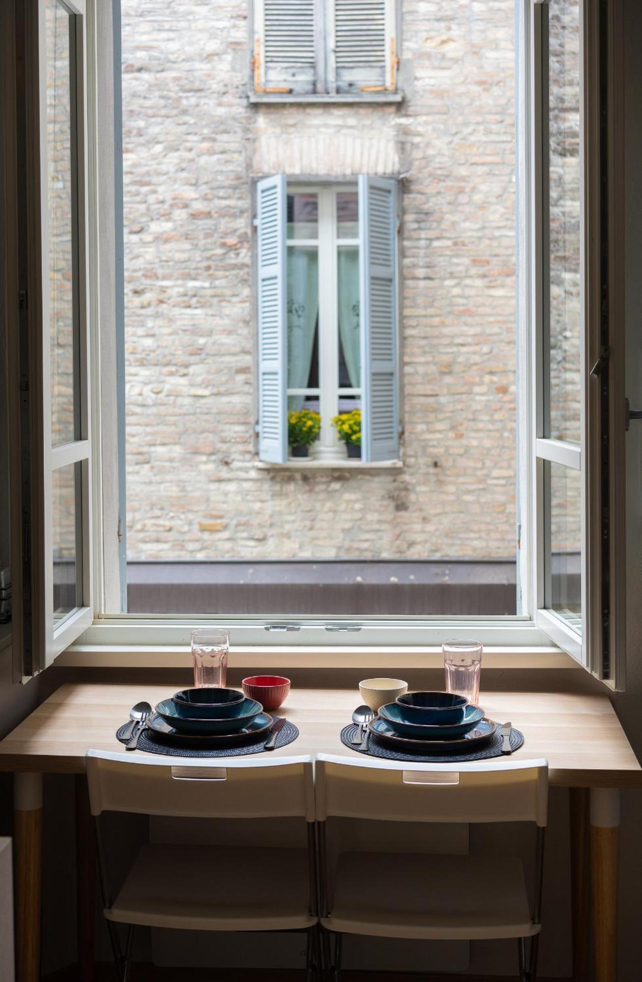 Freedom Suites Parma Eksteriør bilde