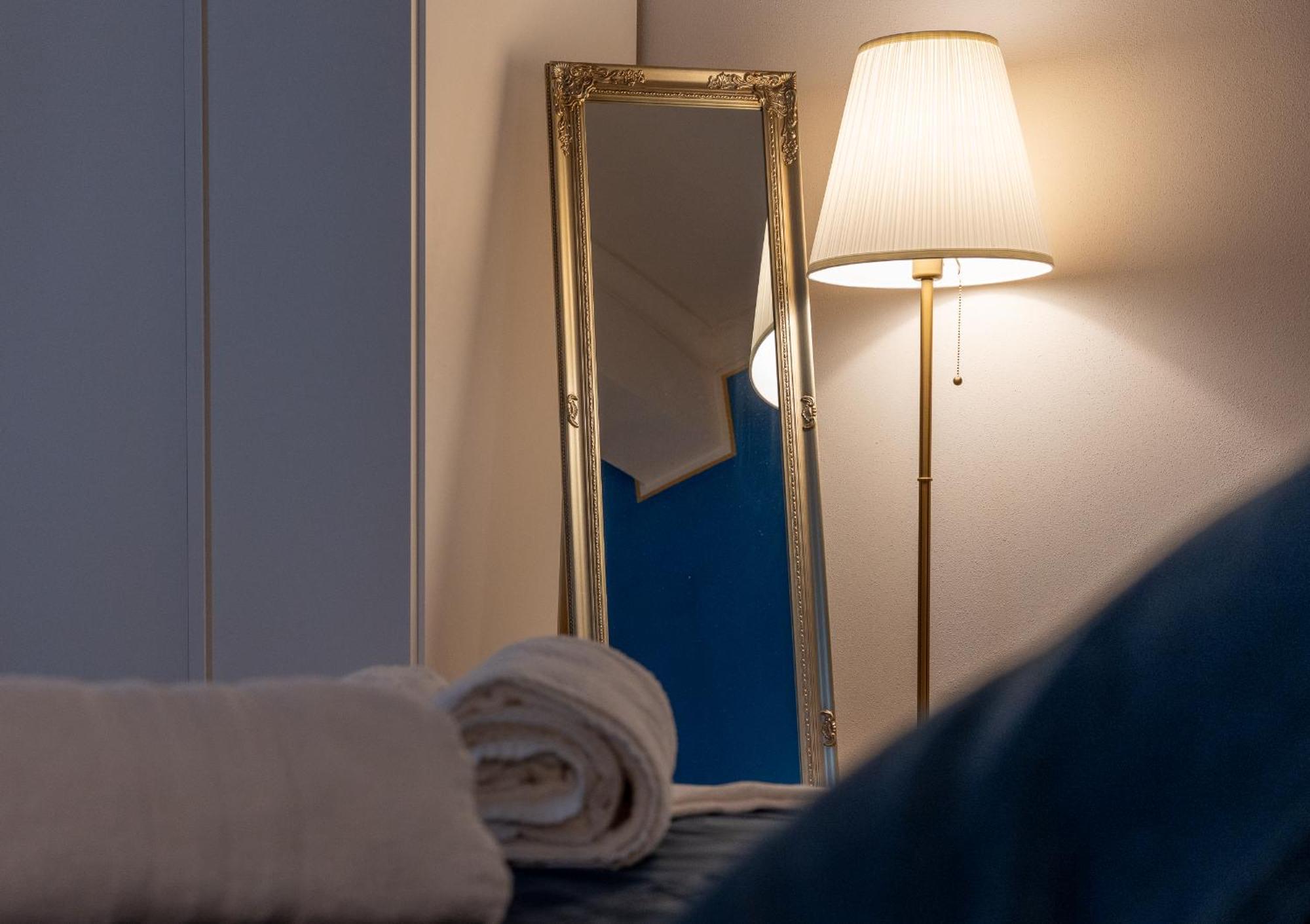 Freedom Suites Parma Eksteriør bilde
